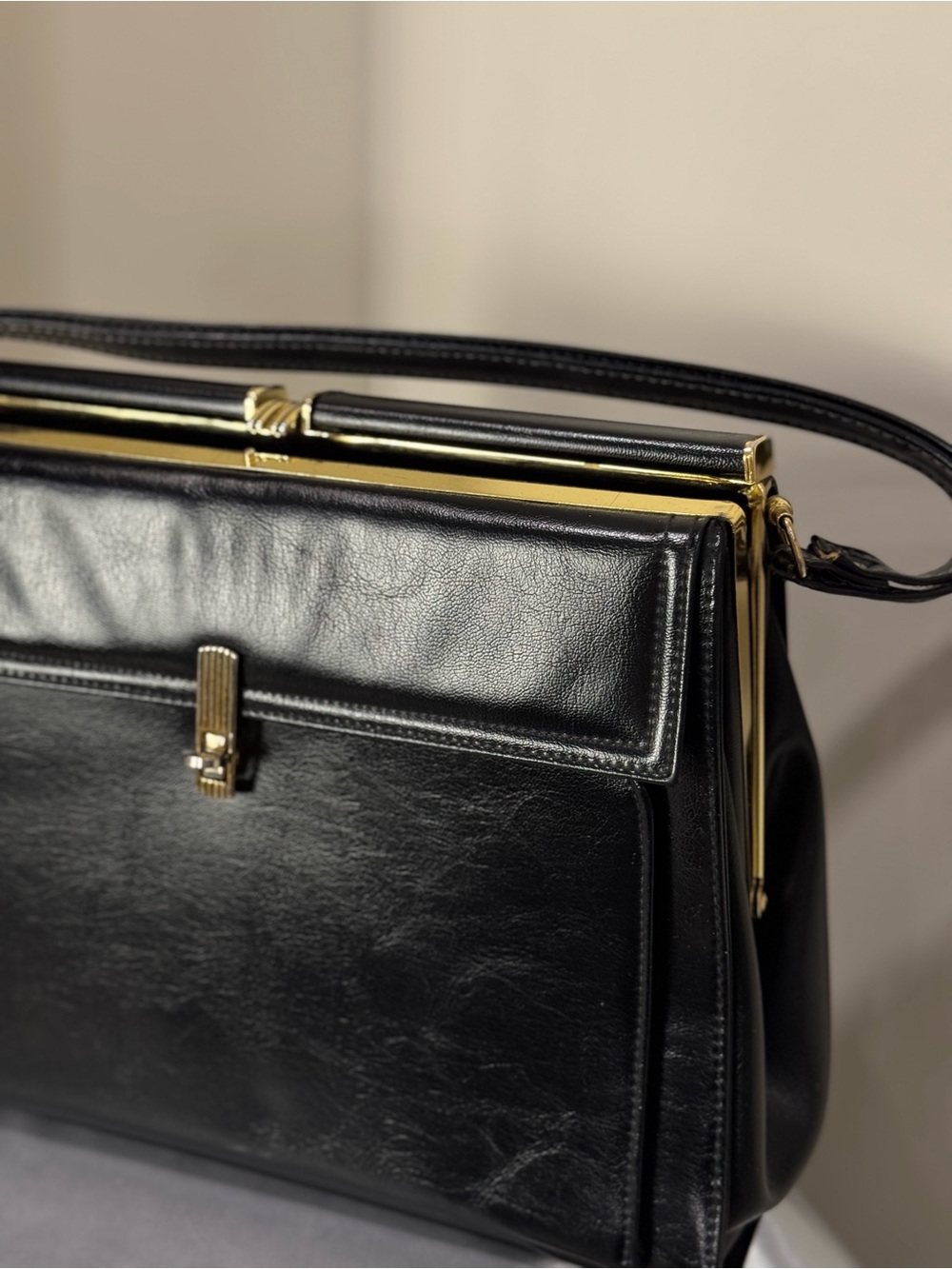 Vintage 1995 Black Shoulder Bag with Gold Hardware - Picture 10 of 13